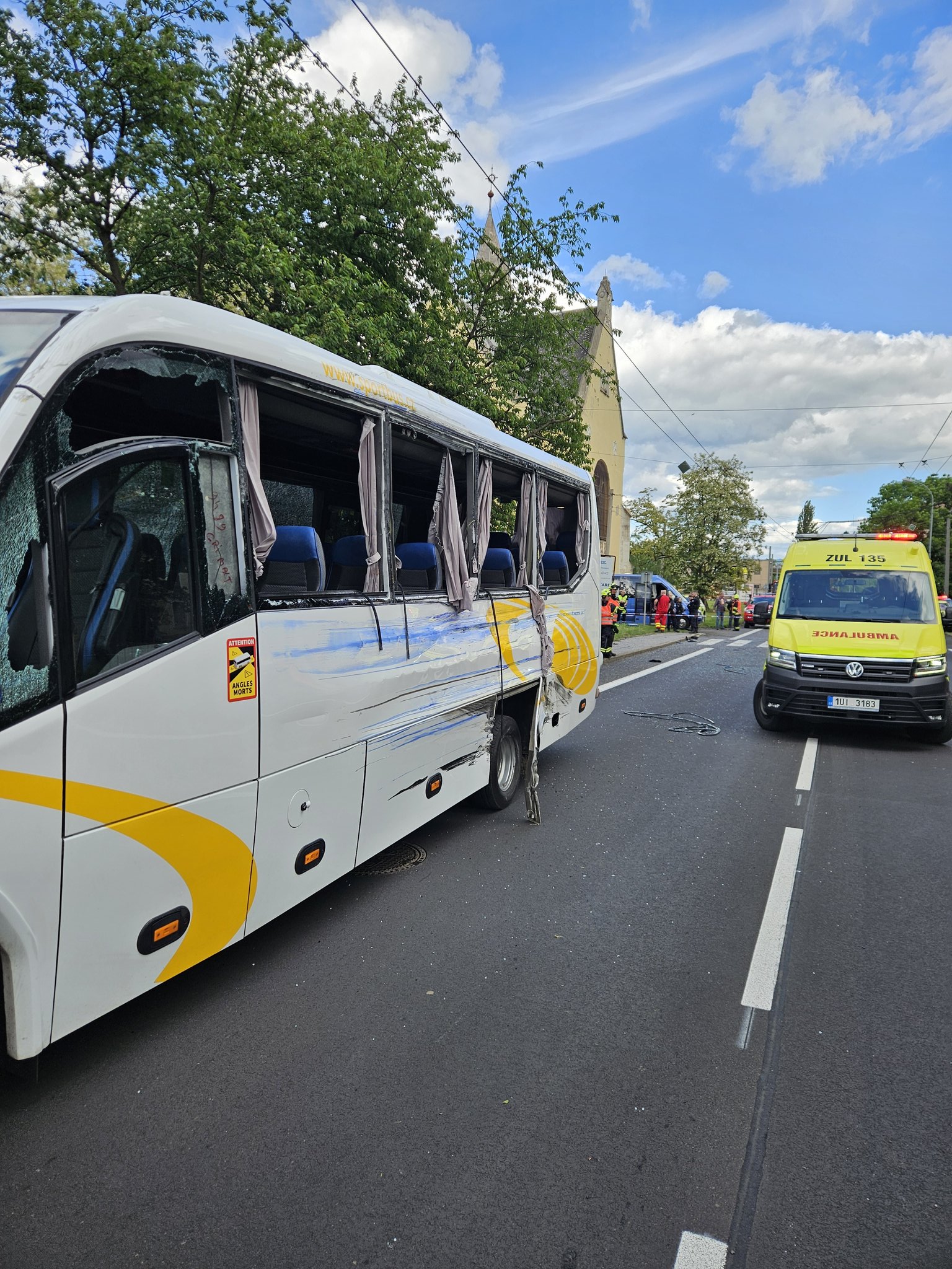 bus 1.jpg