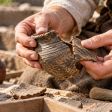 Náhled článku: Mlýnek na obilí, husí brk i archeologické nálezy. Teplický zámek ožije středověkem