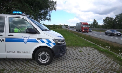 Náhled článku: Celníci loni vybrali na pokutách miliony, rekordní byl i prodej dálničních známek