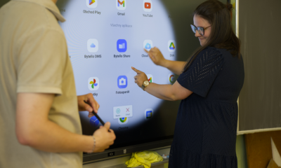 Náhled článku: Modernizace škol pokračuje. Digitální nástroje mění výuku, klasické tabule ale zůstávají