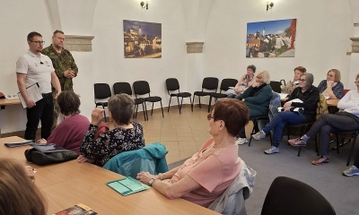 Náhled článku: Litoměřičtí senioři se učili, jak se bránit: Hlavní je předcházet konfliktům a neztratit klid