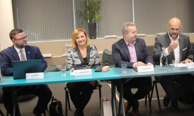 Náhled článku: Ústí nad Labem hostilo důležité jednání Komise Rady Asociace krajů. Řešilo se financování škol i sociálních služeb