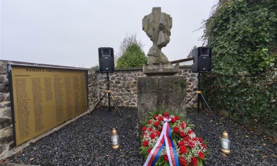 Náhled článku: Krupka si připomněla Den válečných veteránů. Uctění památky hrdinů doprovodila hymna