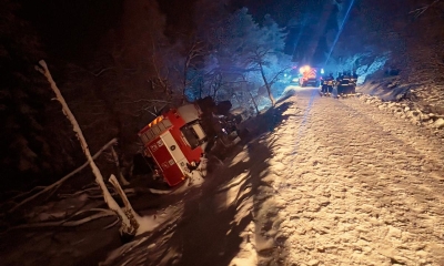 Náhled článku: Havárie hasičské cisterny na Sněžníku: Sedm hasičů skončilo v nemocnici