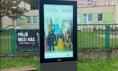 Náhled článku: Jirkov rozšiřuje síť digitálních úředních desek. Nově slouží i Domu dětí a mládeže Paraplíčko