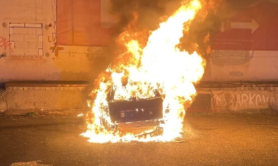 Náhled článku: Hasiči v Ústí nad Labem bojovali s plameny, ve Stříbrnické ulici shořelo auto