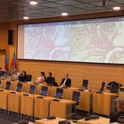 Náhled článku mobil: Digitální technická mapa odhaluje sítě pod povrchem. Kraj dokončil projekt za čtvrt miliardy