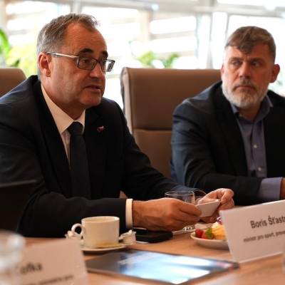 Náhled článku mobil: Ústí řeší další rozvoj sportovišť. O nové hale jednal kraj i s ministrem