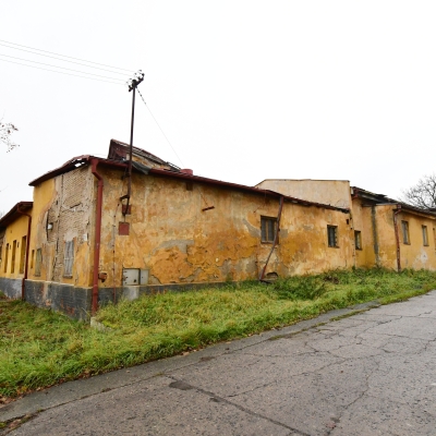 Náhled článku mobil: V bývalých kasárnách pod Radobýlem v Litoměřicích má vzniknout až 120 bytů