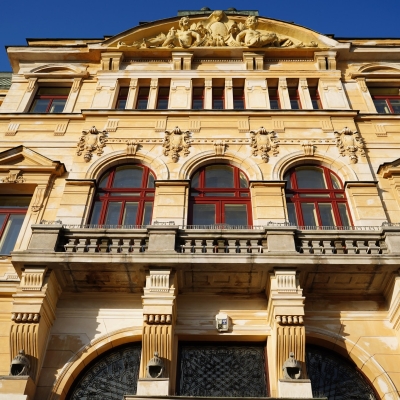 Náhled článku mobil: Josef Dvořák i Bára Basiková. Litoměřické kreativní centrum odhalilo jarní lákadla