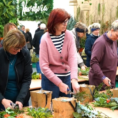 Náhled článku mobil: Tržnice Zahrady Čech přilákala tisíce lidí. Jarní výstava zahájila sezónu i oslavy jubilea