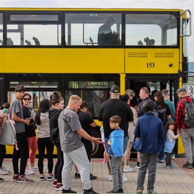 Náhled článku mobil: Most ukončuje letní provoz k jezeru a na hipodrom, patrové autobusy končí