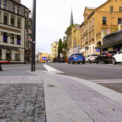 Náhled článku mobil: Dva roky stavebních omezení jsou u konce. Teplická ulice v Děčíně se proměnila za téměř 100 milionů