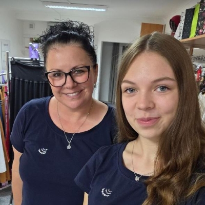 Náhled článku mobil: „Každý steh má svůj příběh.“ Rozhovor se Simonou Endrštovou, zakladatelkou značky EBBIE