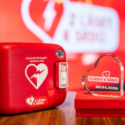 Náhled článku mobil: Kaufland a experti bojují proti strachu z defibrilátorů: Přístroje v prodejnách už zachránily deset životů