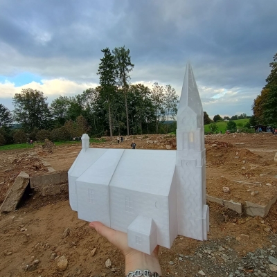 Náhled článku mobil: Technologie vracejí duši zaniklému Fukovu. Studentka UJEP oživuje obec, kterou režim srovnal se zemí