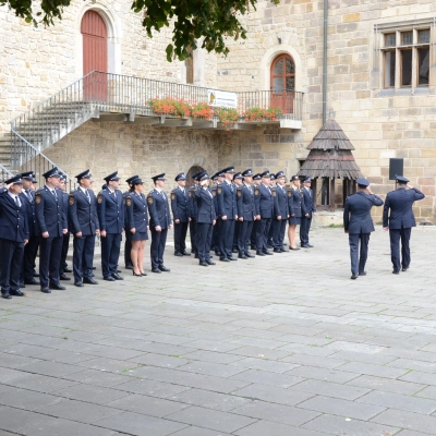 Náhled článku mobil: Na nádvoří Vodního hradu zazněl služební slib. HZS Ústeckého kraje přijal 35 nových příslušníků