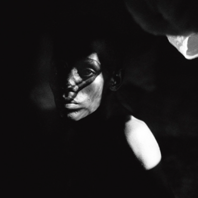 Náhled článku mobil: Terezín hostí výstavu Bezpráví. Fotograf Antonín Kratochvíl představí svědectví o porušování lidských práv