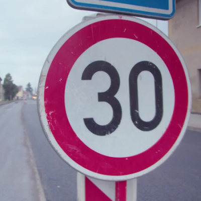 Náhled článku mobil: Nové Dvory hlásí hotovo. Řidiči projedou bez zdržení, na značení si ale počkají do jara