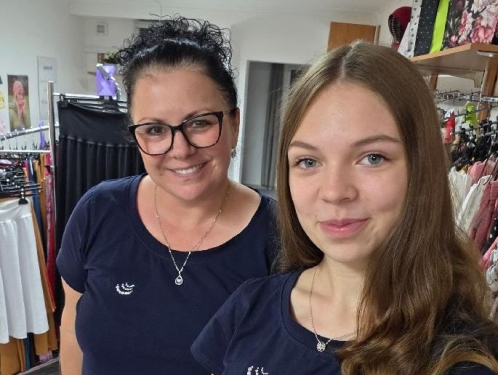 „Každý steh má svůj příběh.“ Rozhovor se Simonou Endrštovou, zakladatelkou značky EBBIE