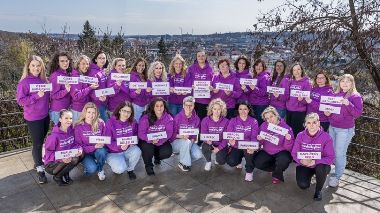 Náhled článku: Stačí vyjít ven. Lidé v Česku se spojí pro předčasně narozené děti