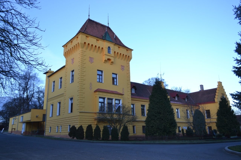 Image 1