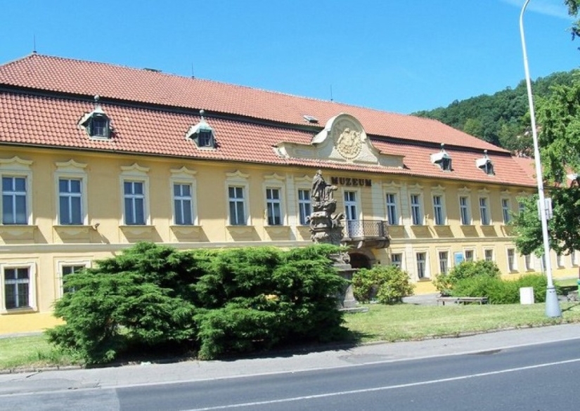 Profil firmy Oblastní muzeum v Děčíně, příspěvková organizace ÚK