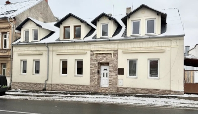 Náhled nabídky: Prodej vícegeneračního domu v Dubí s dobrou dostupností